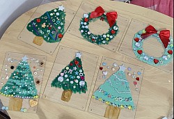 クリスマス制作 ツリー リース 壁掛け 絵画教室 アクリル 習い事
